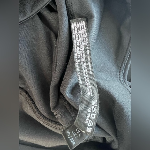 Free People Movement Infinity Crop Cutout Leggings in black Size Large - Picture 7 of 11